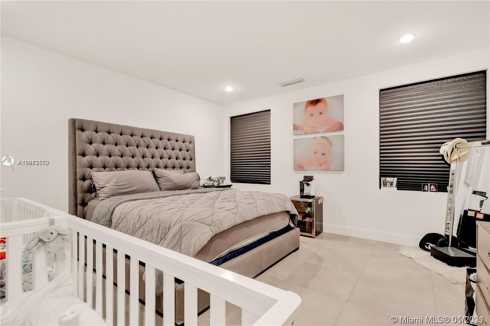See details / 4216 sq. ft. $ 2021-01-14 0 Photo
