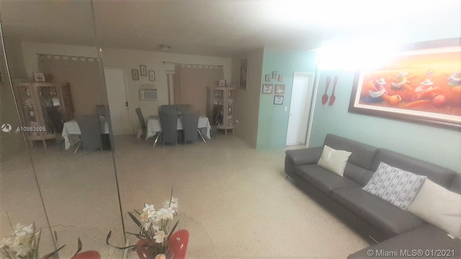 See details / 1728 sq. ft. $ 2021-01-14 0 Photo