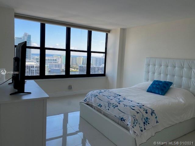Photo of 2500 Parkview Dr #2204, Hallandale Beach, Florida, 33009 -