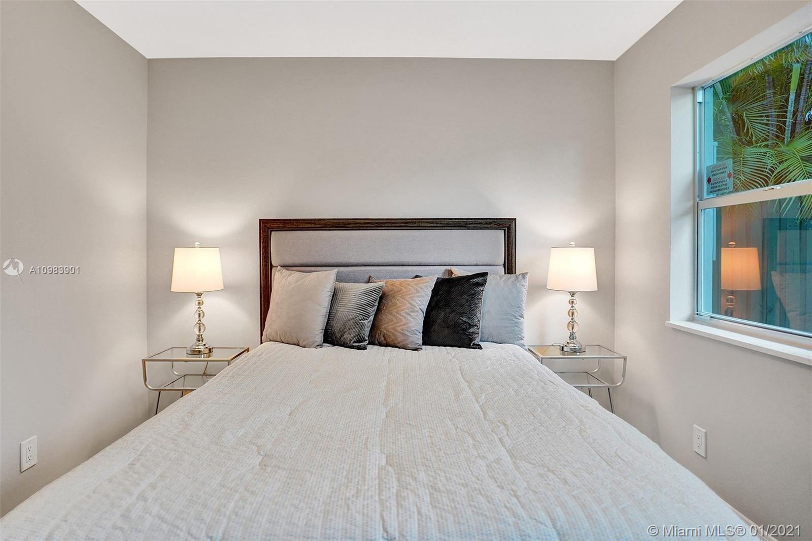 See details / 1329 sq. ft. $ 2021-01-15 0 Photo