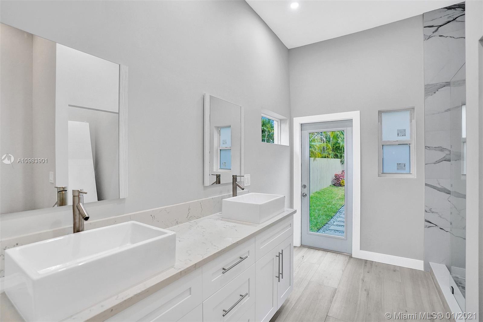 See details / 1329 sq. ft. $ 2021-01-15 0 Photo