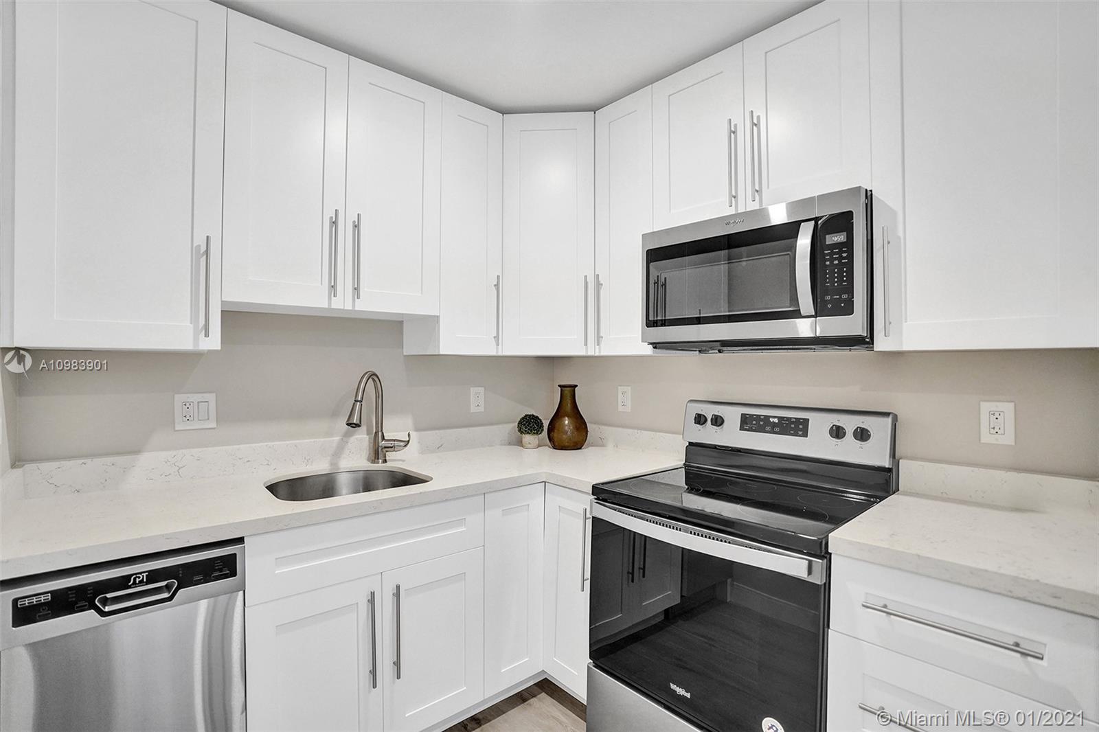 See details / 1329 sq. ft. $ 2021-01-15 0 Photo
