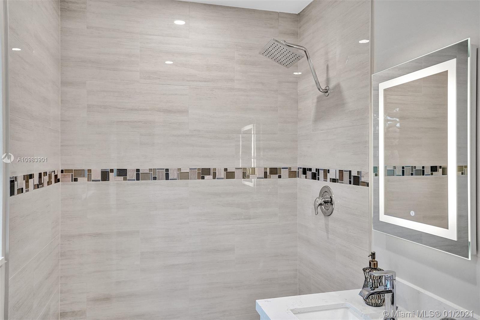 See details / 1329 sq. ft. $ 2021-01-15 0 Photo