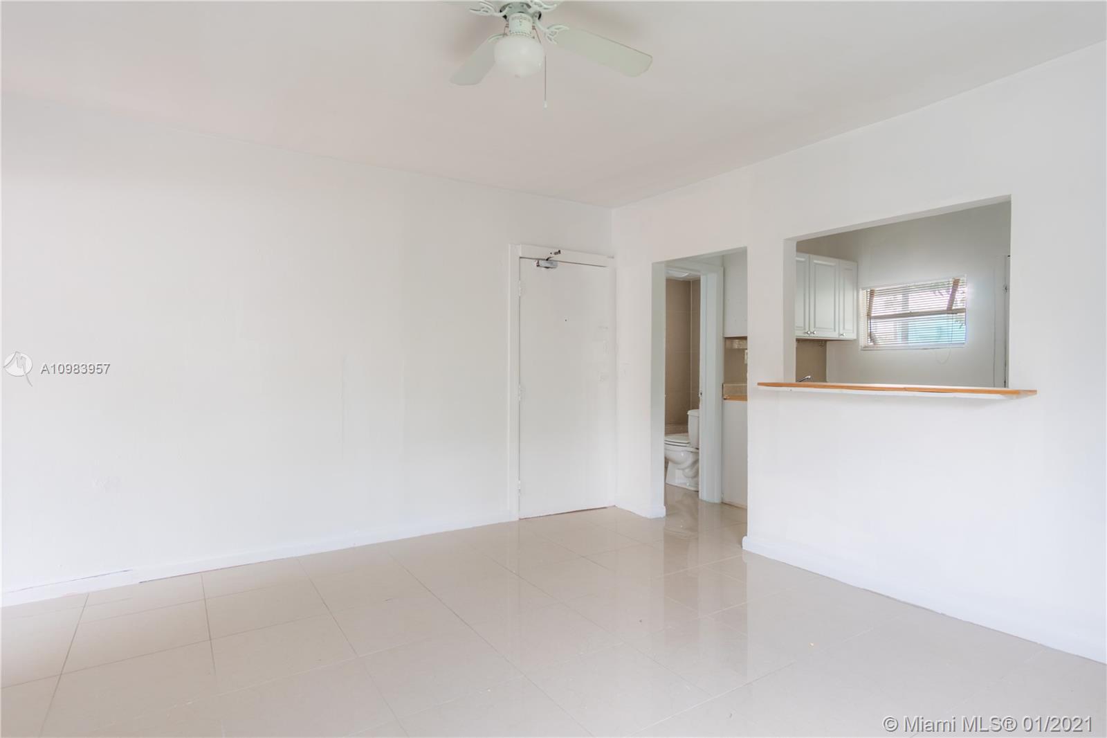 See details / 3116 sq. ft. $ 2021-01-15 0 Photo