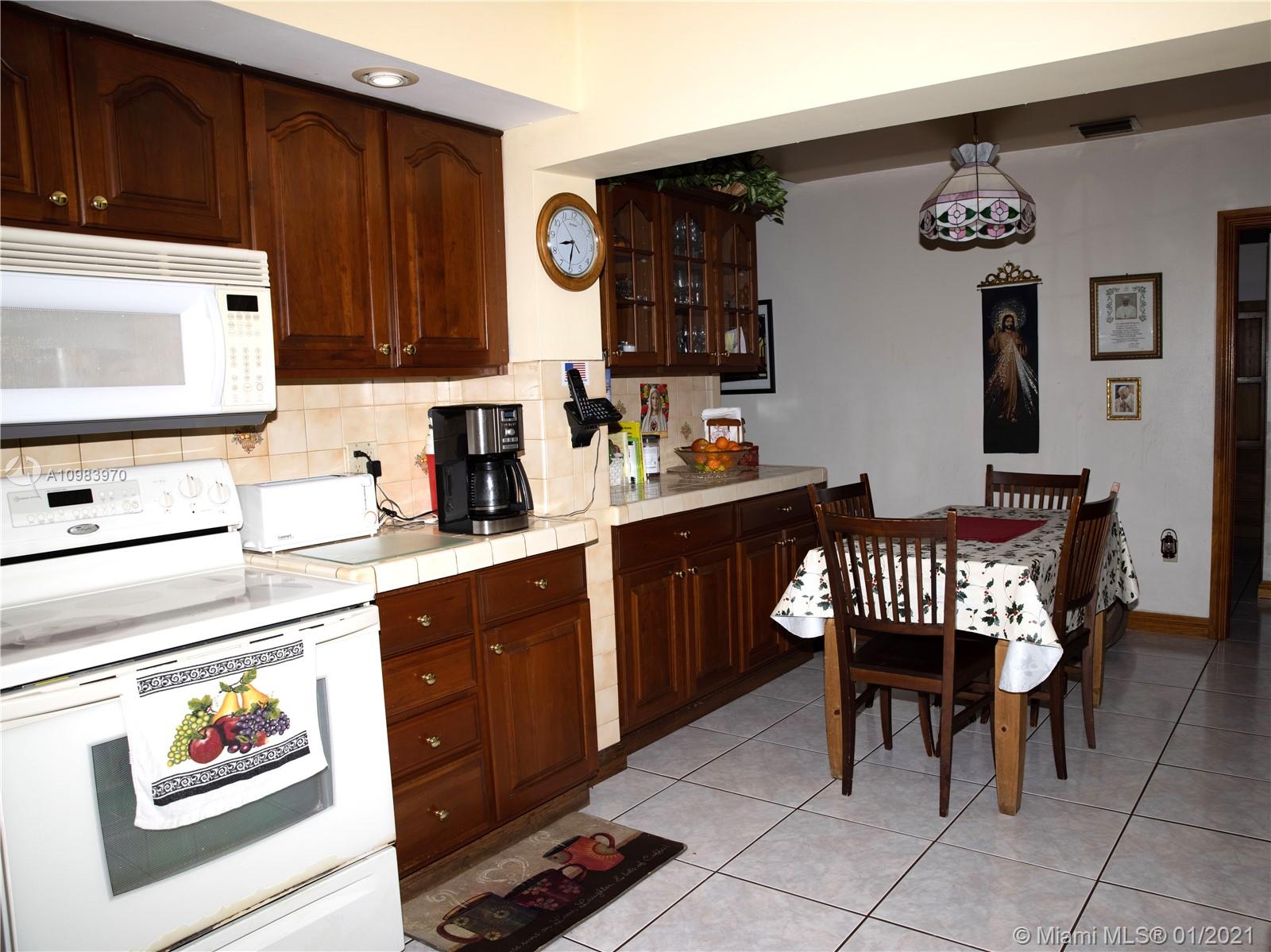 See details / sq. ft. $ 2021-02-03 0 Photo