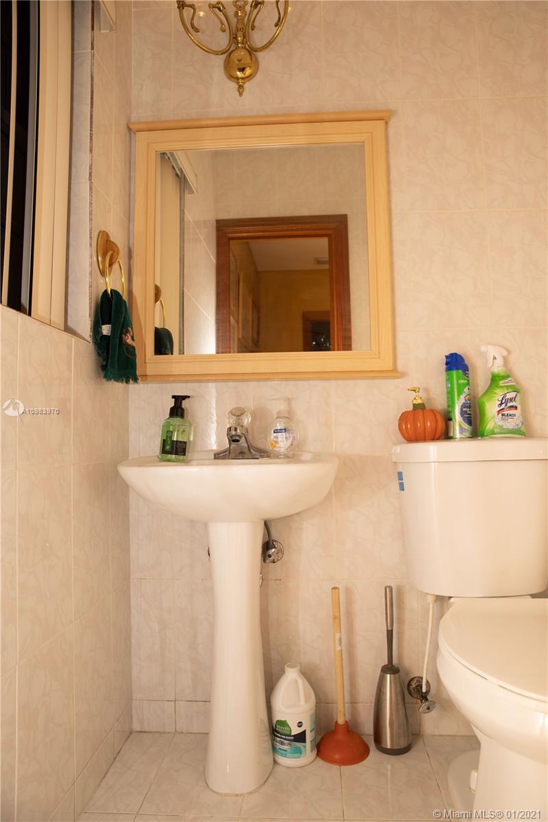 See details / sq. ft. $ 2021-02-03 0 Photo