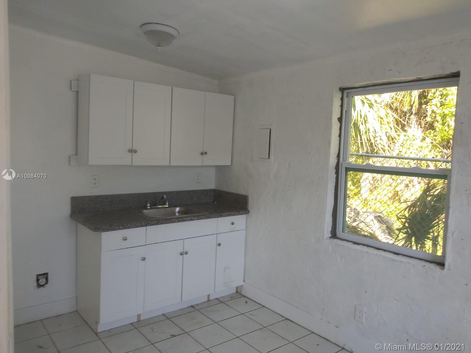 See details / 1232 sq. ft. $ 2021-01-15 0 Photo