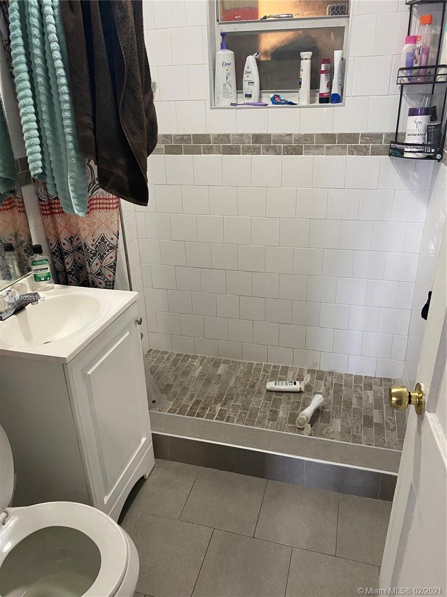 See details / 2506 sq. ft. $ 2021-01-15 0 Photo