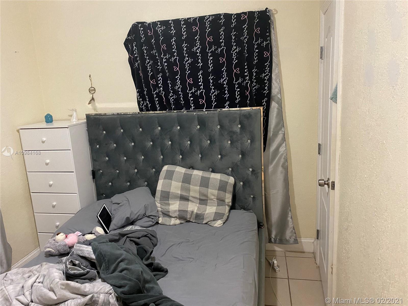 See details / 2506 sq. ft. $ 2021-01-15 0 Photo