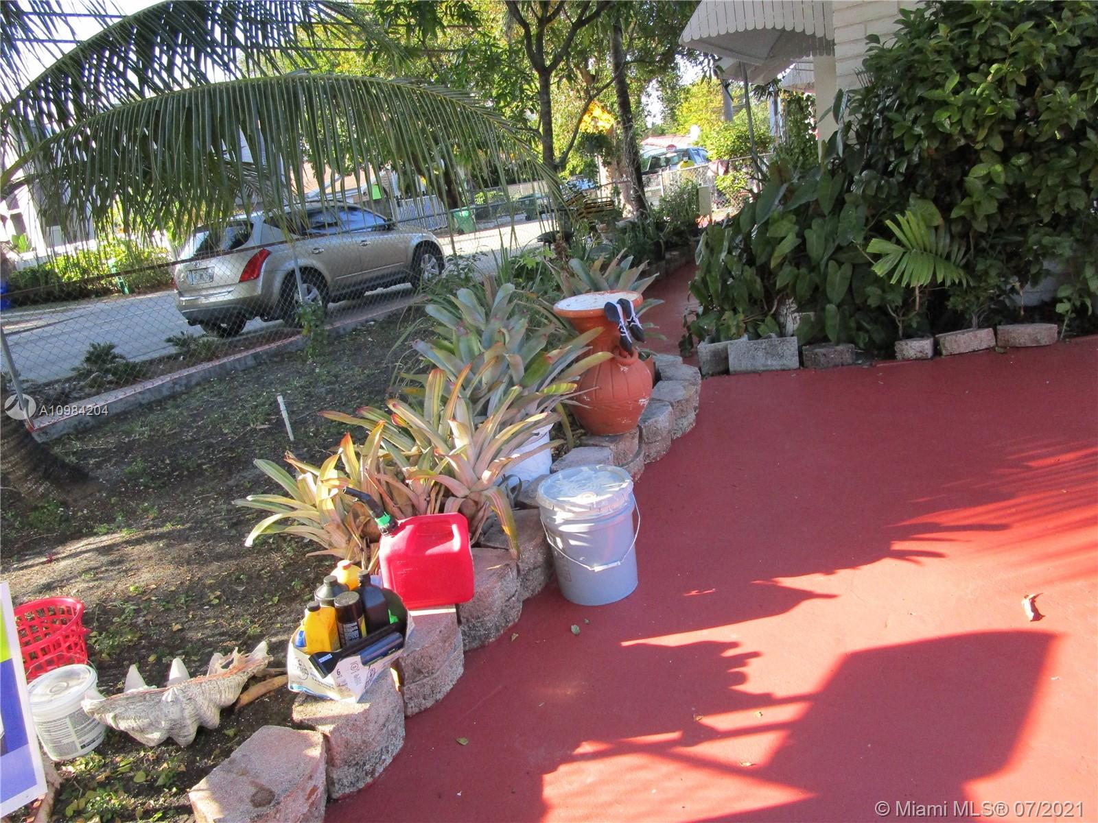 See details / 2060 sq. ft. $ 2021-03-23 0 Photo
