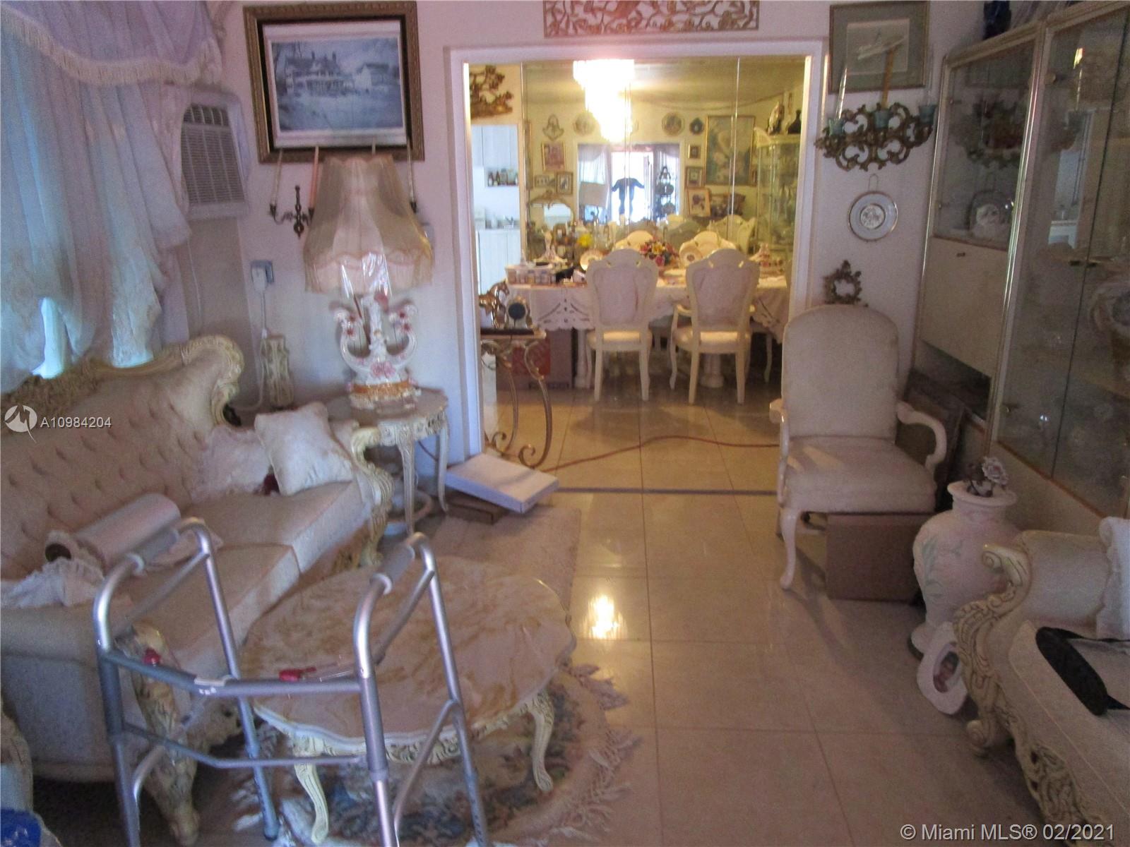 See details / 2060 sq. ft. $ 2021-03-23 0 Photo