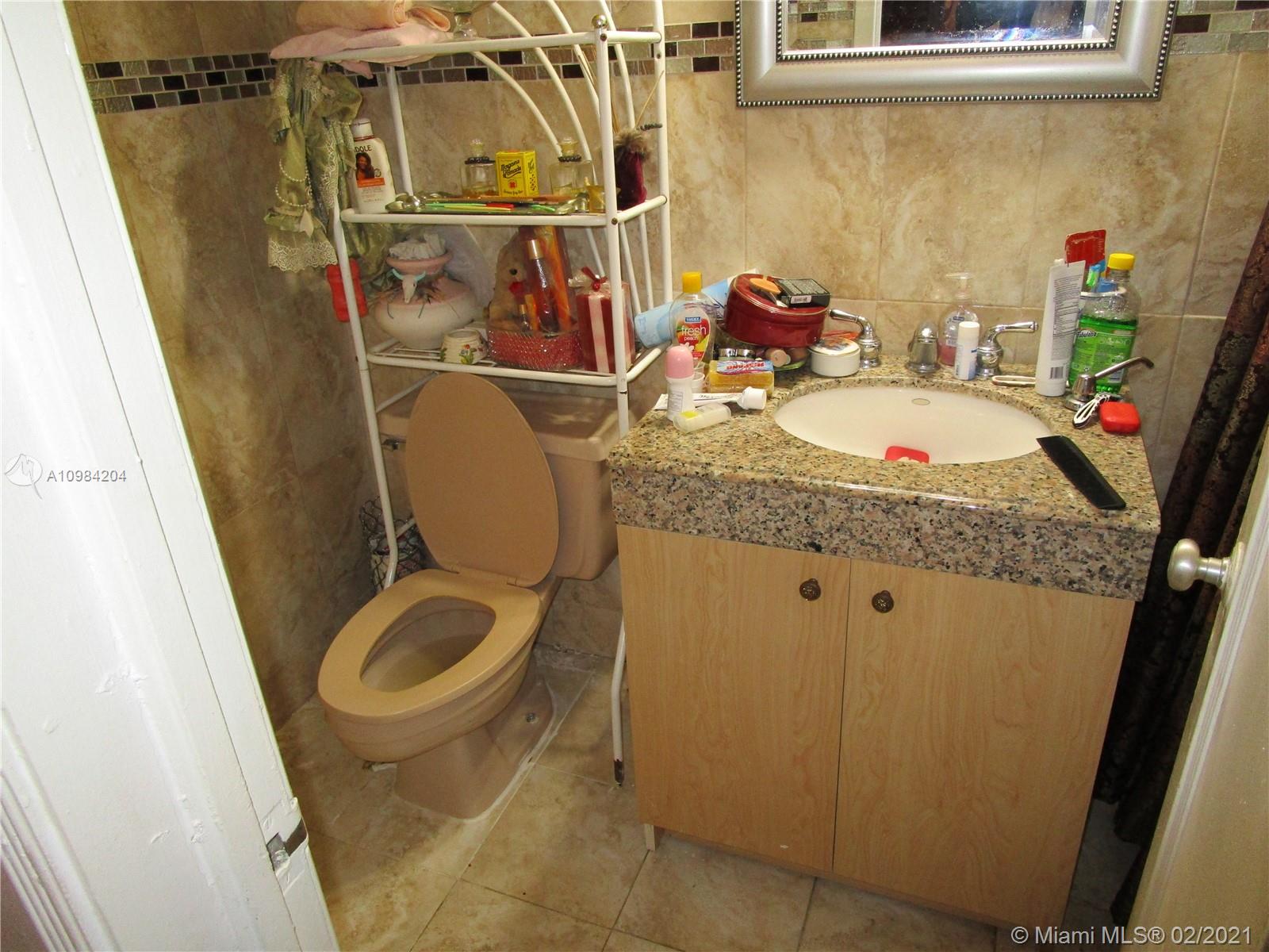 See details / 2060 sq. ft. $ 2021-03-23 0 Photo