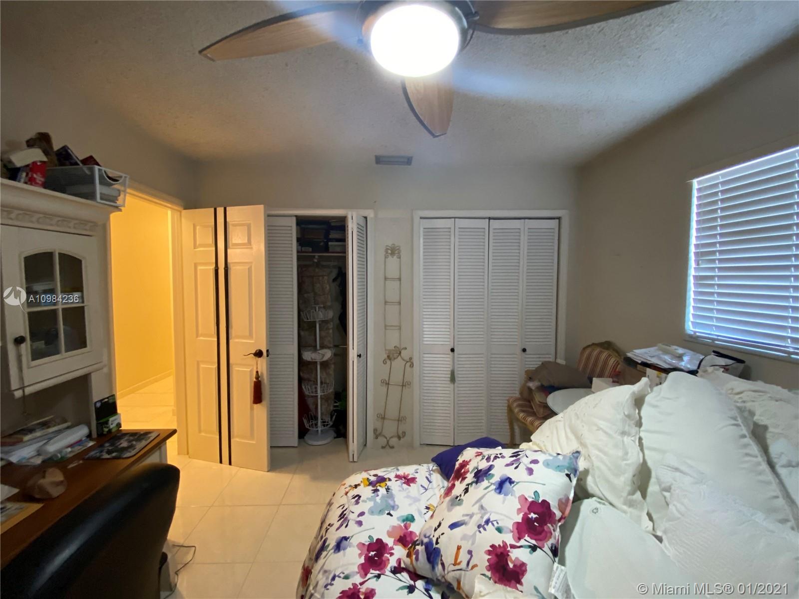 See details / 1888 sq. ft. $ 2021-01-15 0 Photo