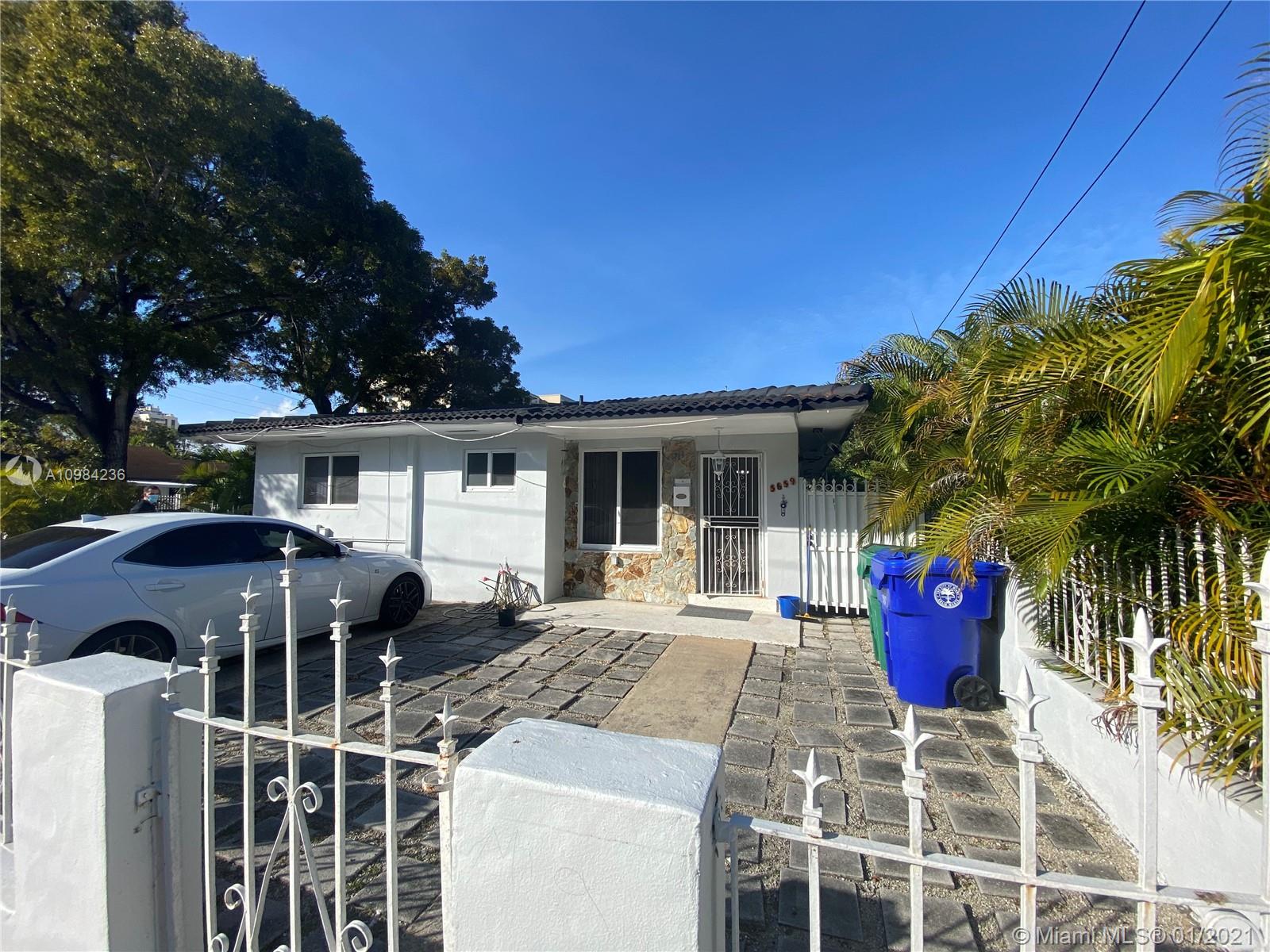 See details / 1888 sq. ft. $ 2021-01-15 0 Photo