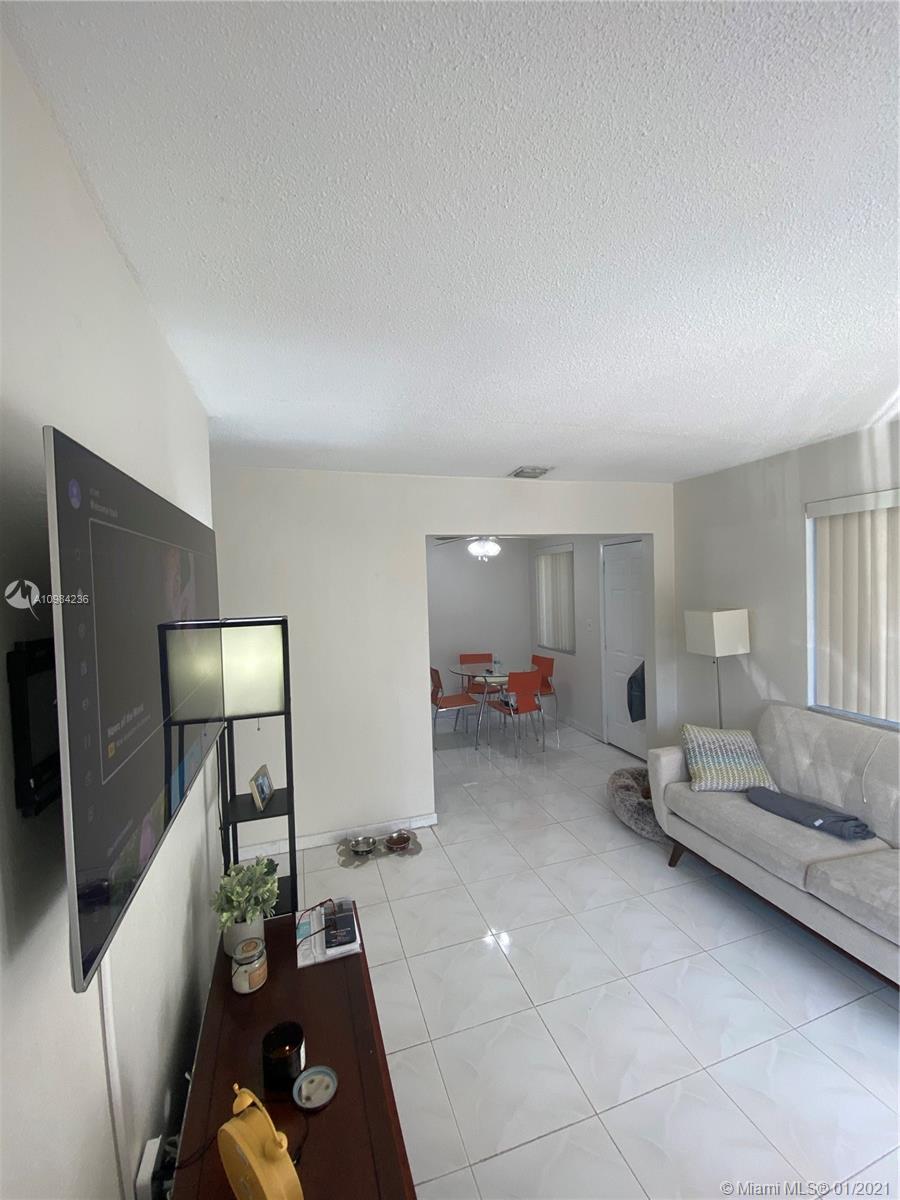 See details / 1888 sq. ft. $ 2021-01-15 0 Photo