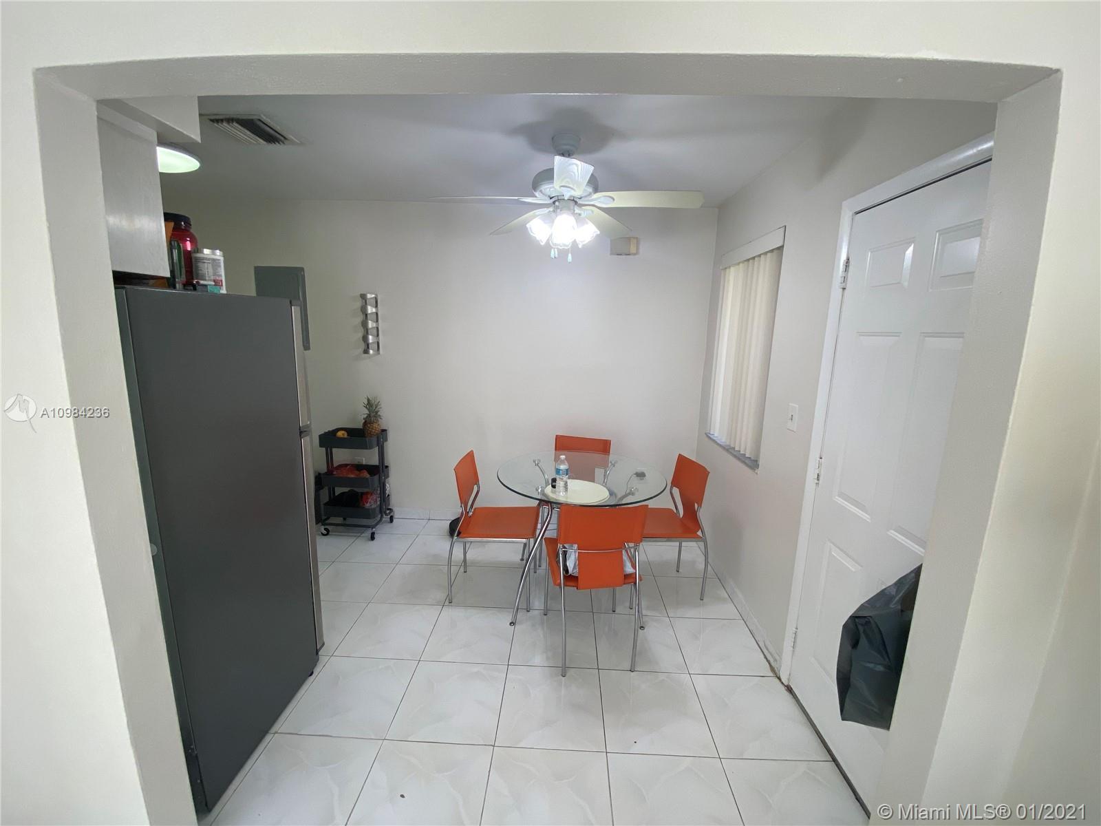 See details / 1888 sq. ft. $ 2021-01-15 0 Photo
