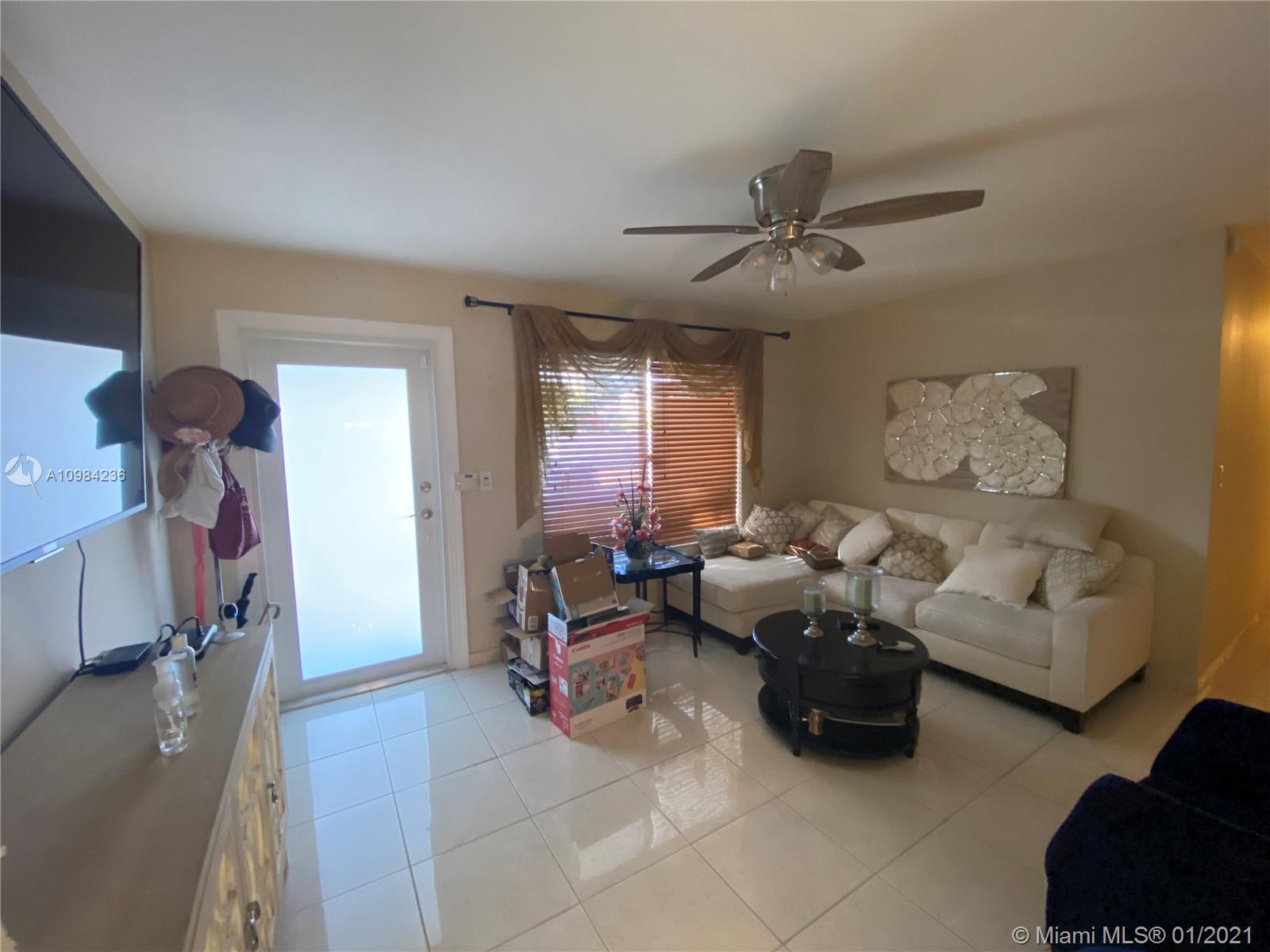 See details / 1888 sq. ft. $ 2021-01-15 0 Photo