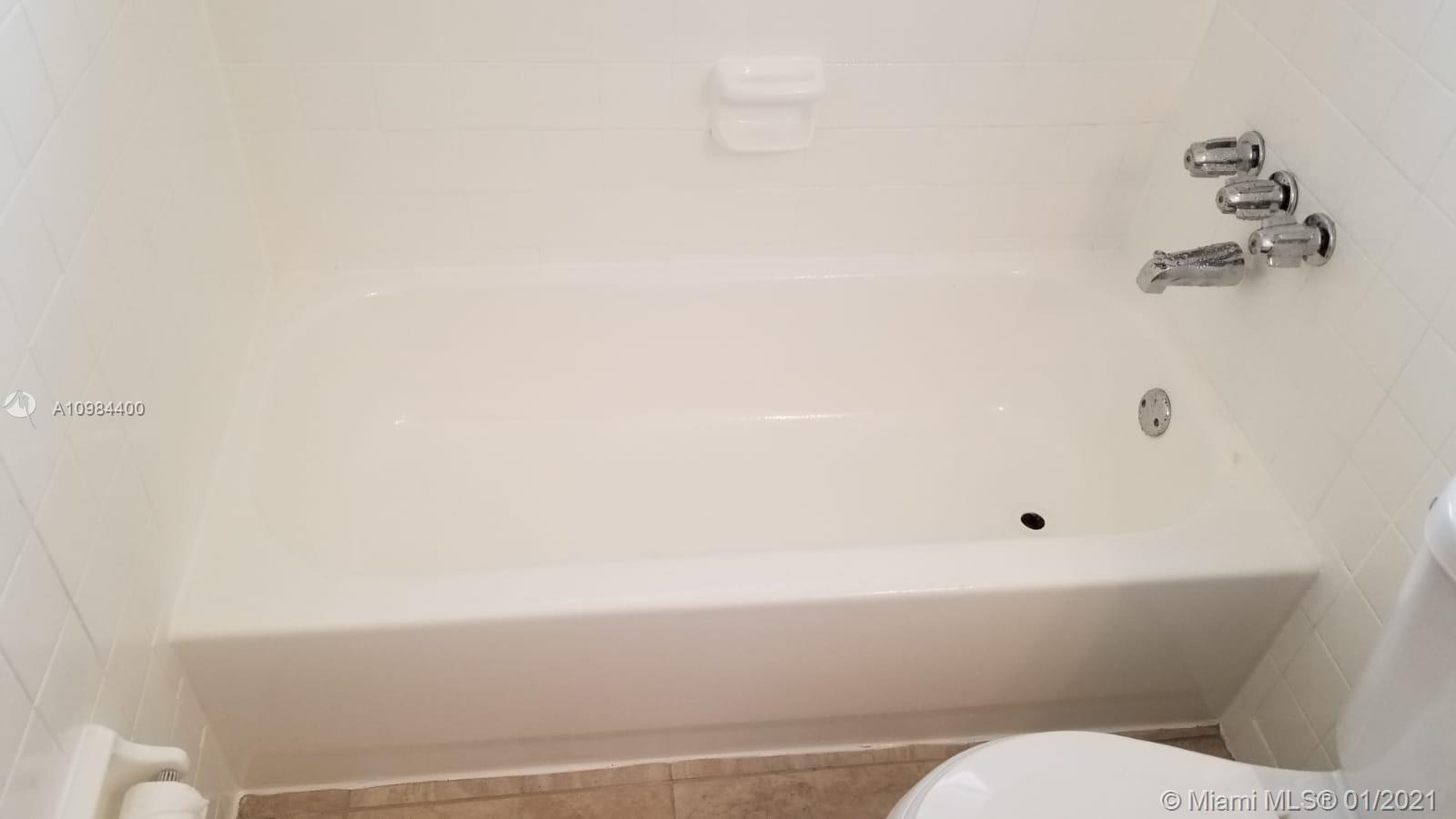 See details / 1722 sq. ft. $ 2021-01-15 0 Photo