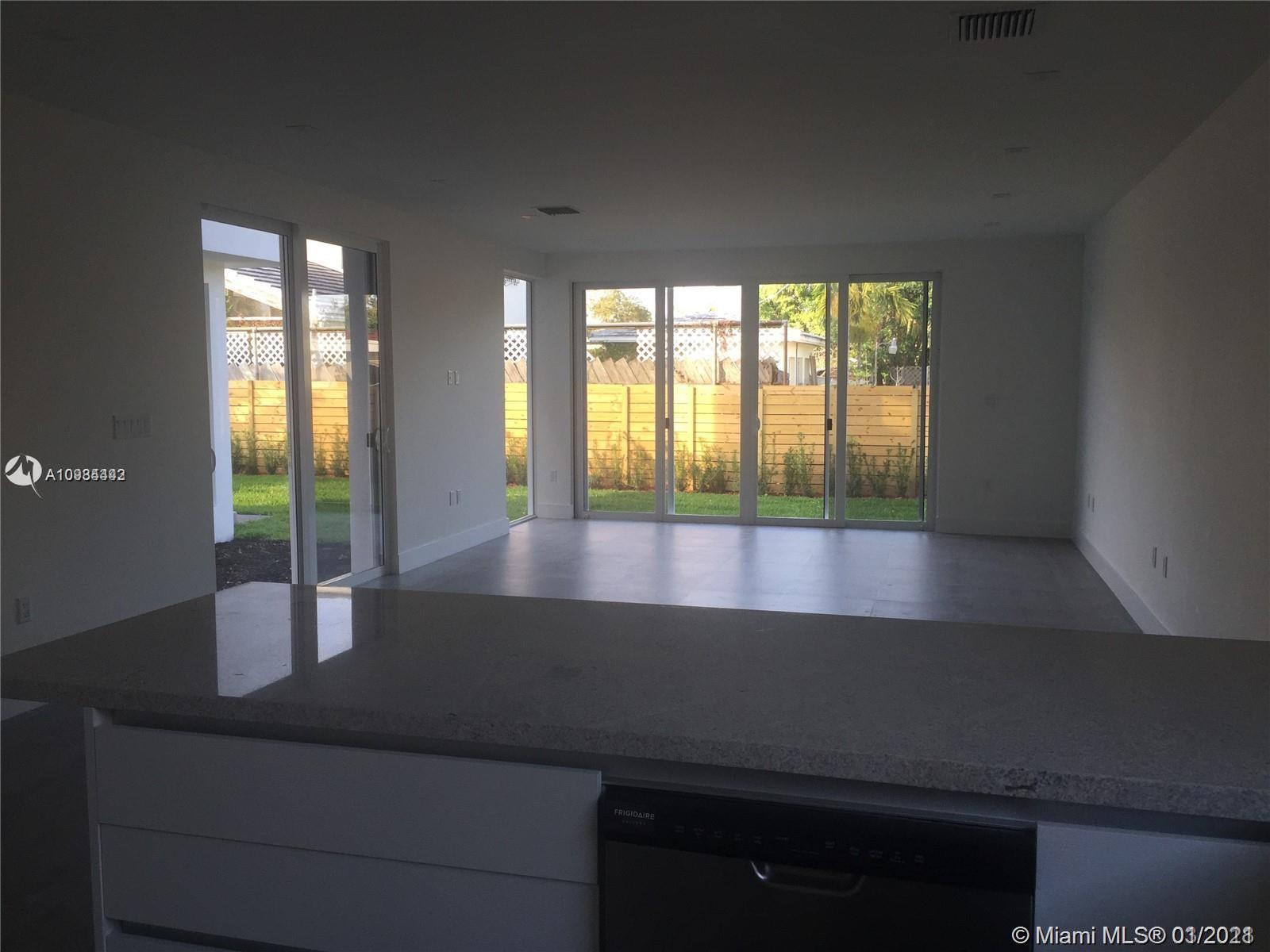 See details / 4194 sq. ft. $ 2021-01-15 0 Photo