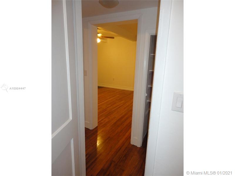 See details / 1891 sq. ft. $ 2021-01-15 0 Photo
