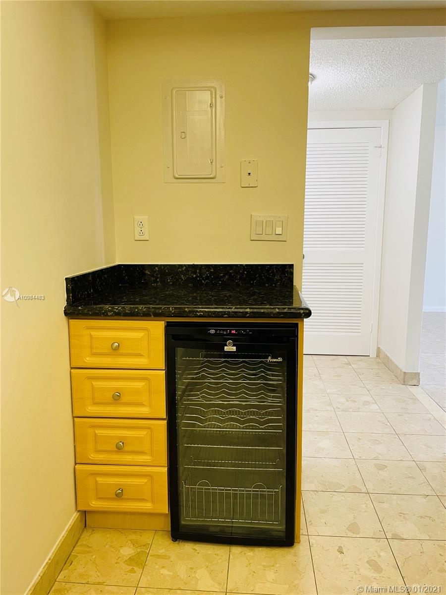 Photo of 2500 Parkview Dr #907, Hallandale Beach, Florida, 33009 -