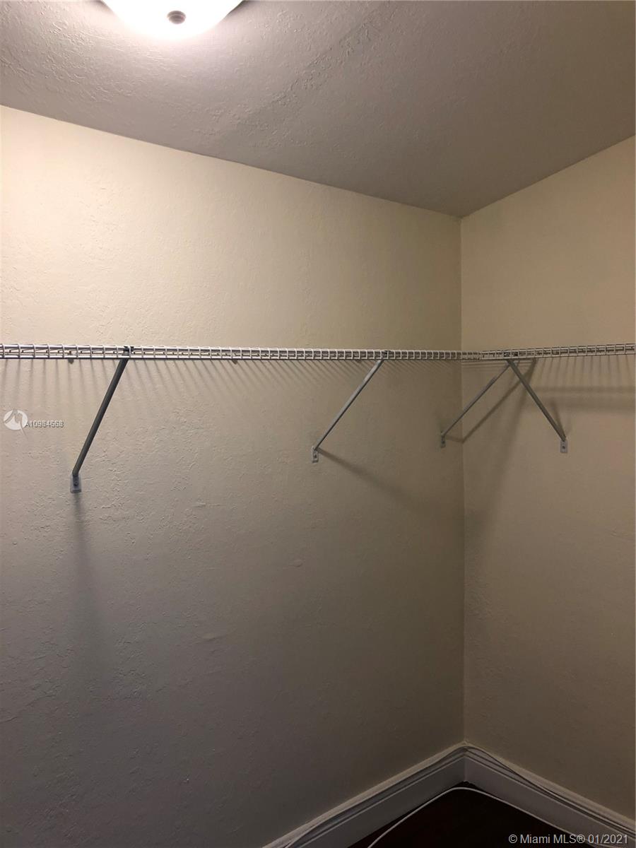 See details / 1904 sq. ft. $ 2021-01-16 0 Photo