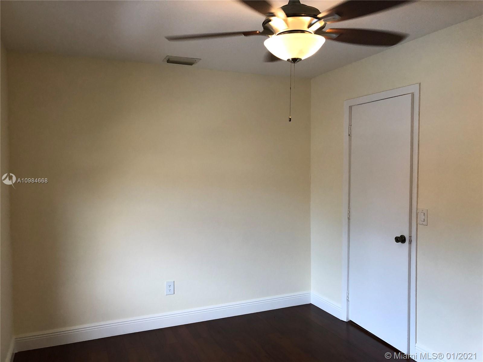 See details / 1904 sq. ft. $ 2021-01-16 0 Photo