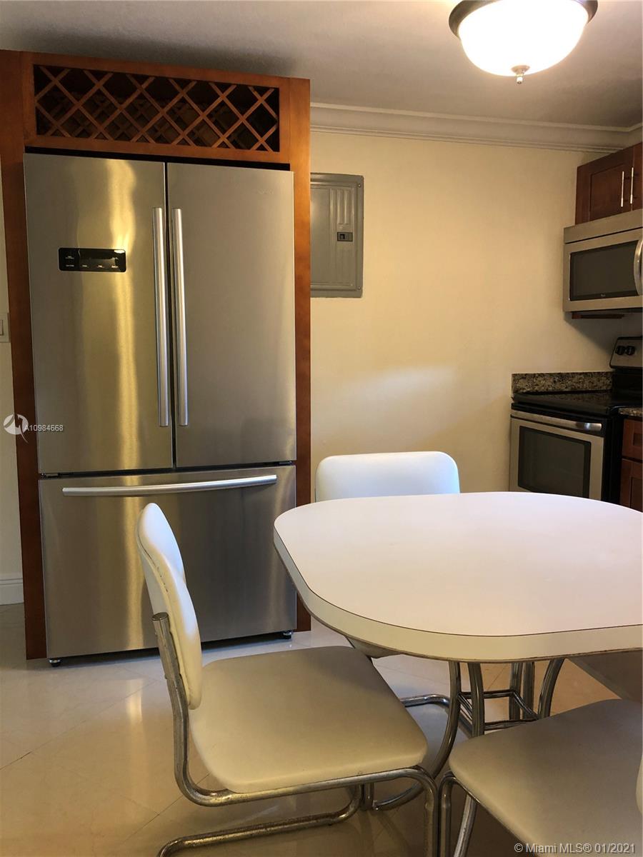 See details / 1904 sq. ft. $ 2021-01-16 0 Photo