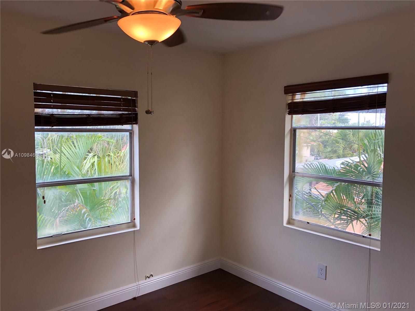 See details / 1904 sq. ft. $ 2021-01-16 0 Photo