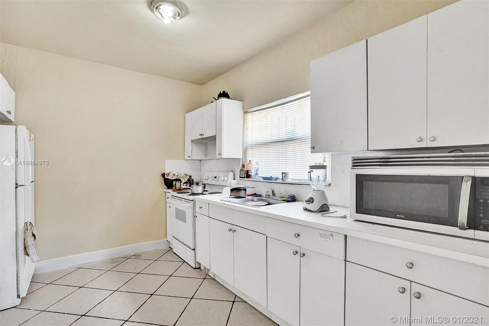 See details / 1175 sq. ft. $ 2021-02-23 0 Photo