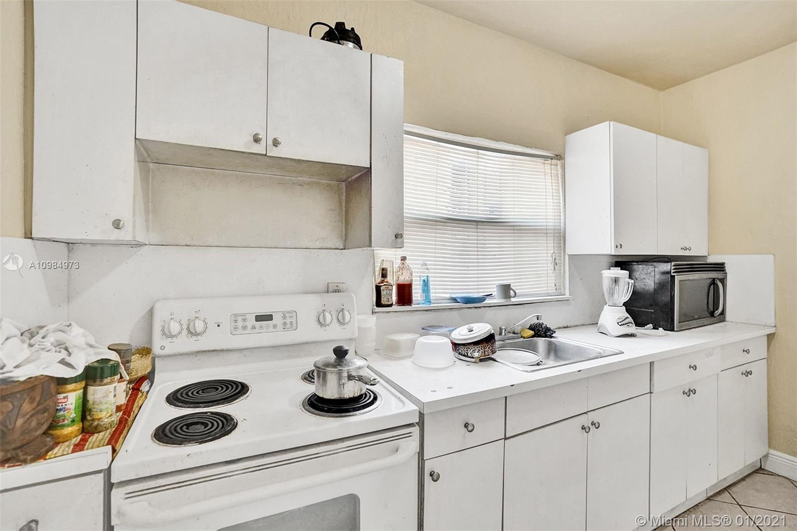 See details / 1175 sq. ft. $ 2021-02-23 0 Photo