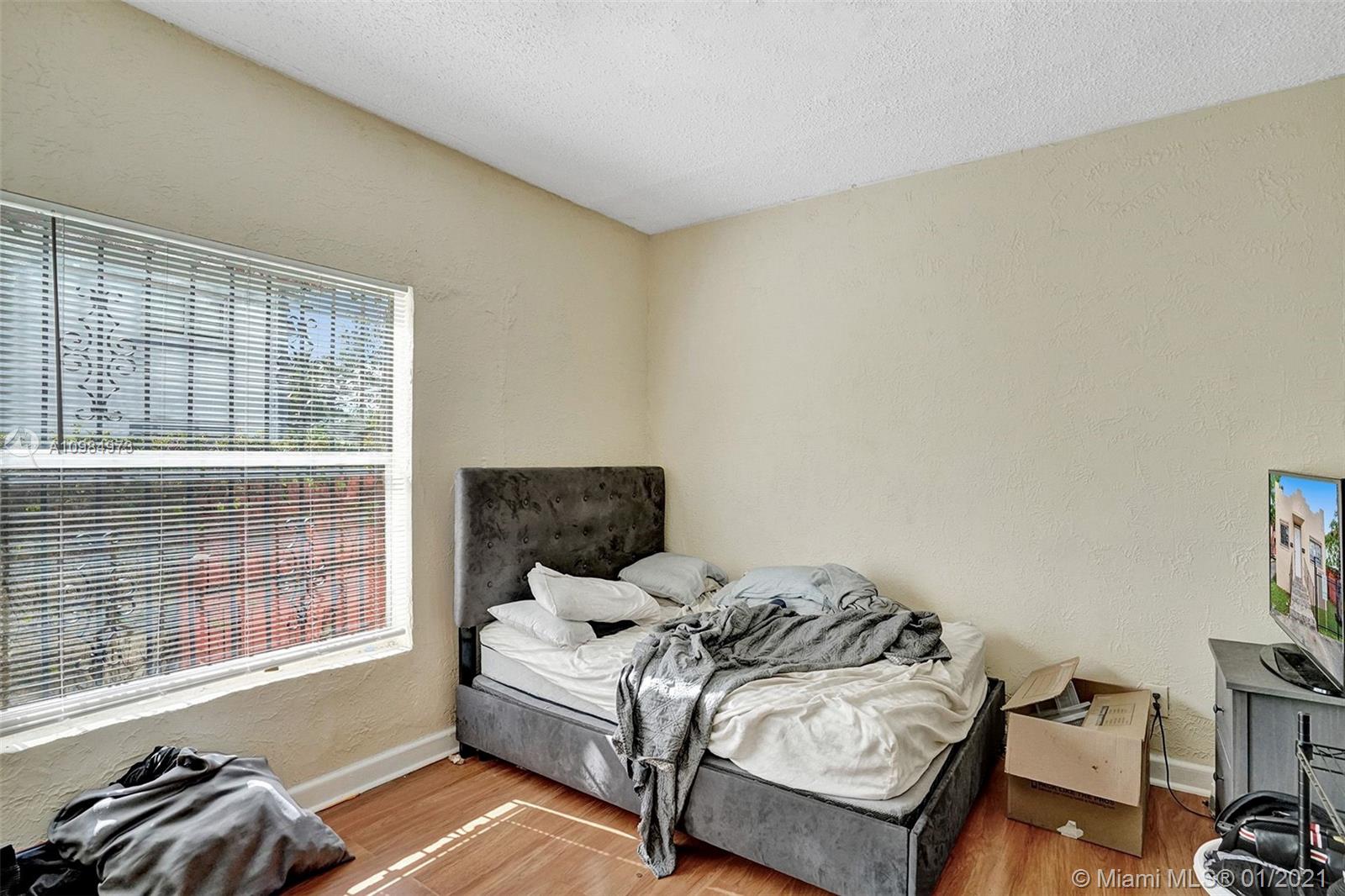 See details / 1175 sq. ft. $ 2021-02-23 0 Photo