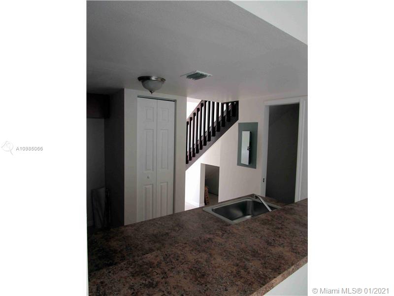 See details / 3276 sq. ft. $ 2021-03-03 0 Photo