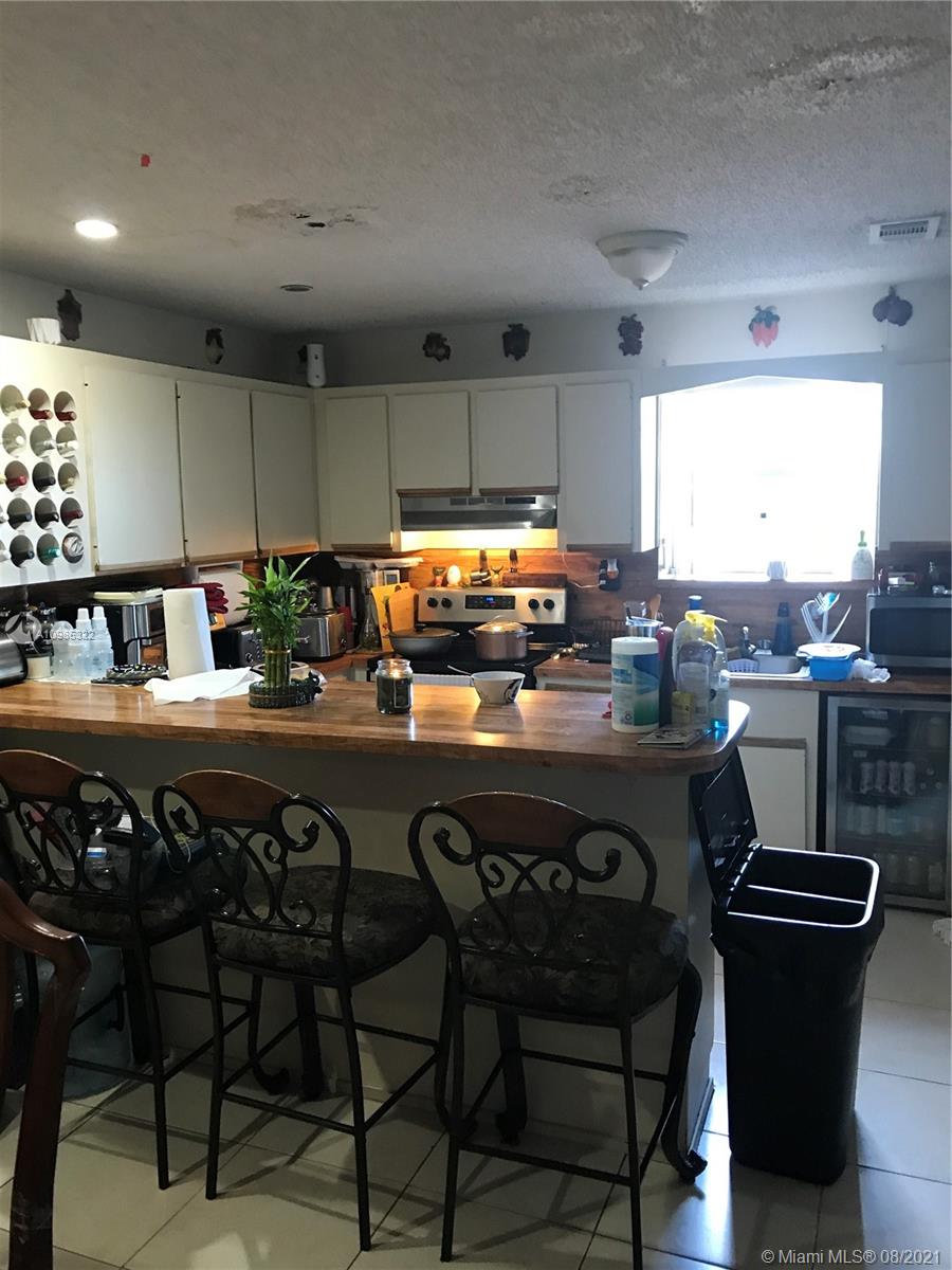 See details / 3797 sq. ft. $ 2021-01-18 0 Photo