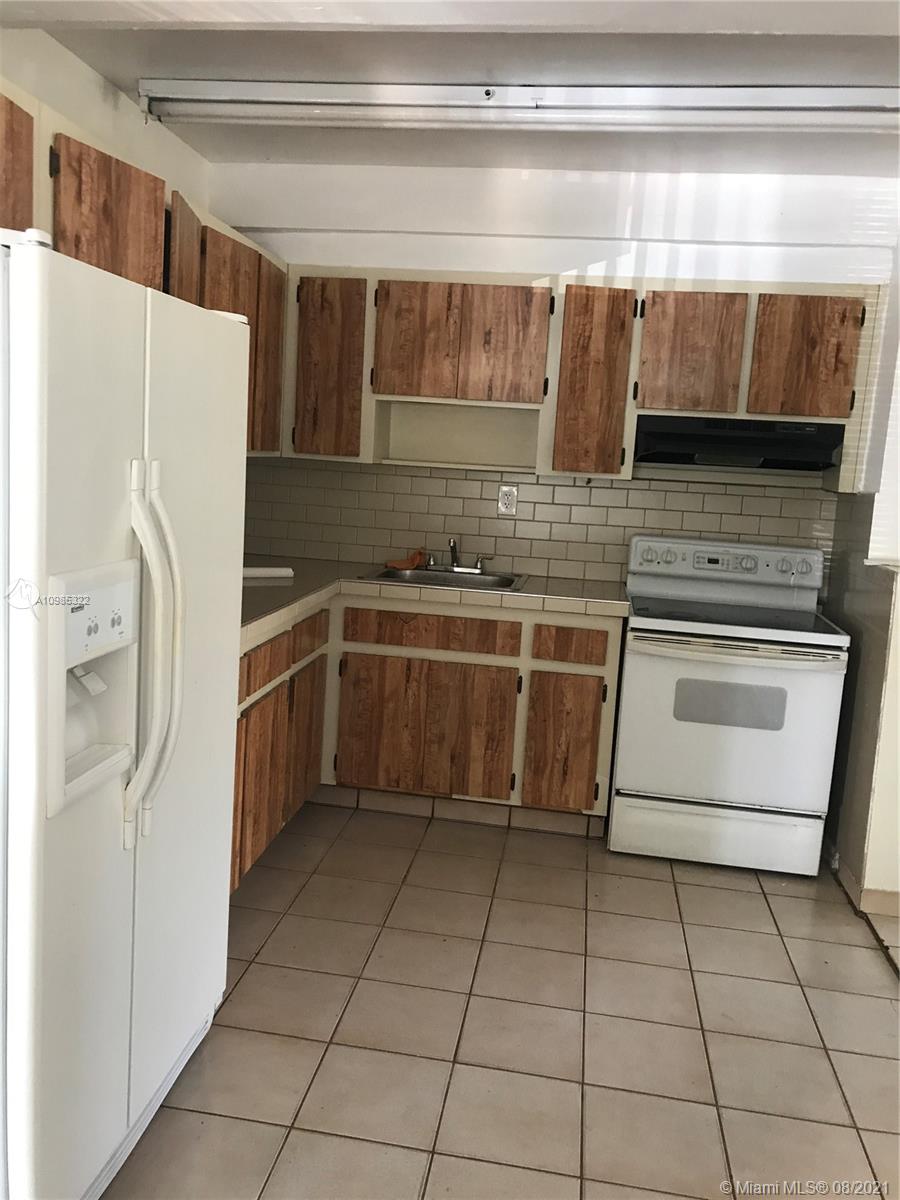 See details / 3797 sq. ft. $ 2021-01-18 0 Photo