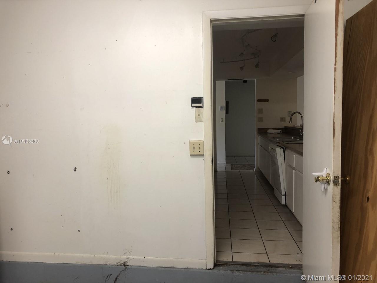 See details / 2541 sq. ft. $ 2021-01-18 0 Photo