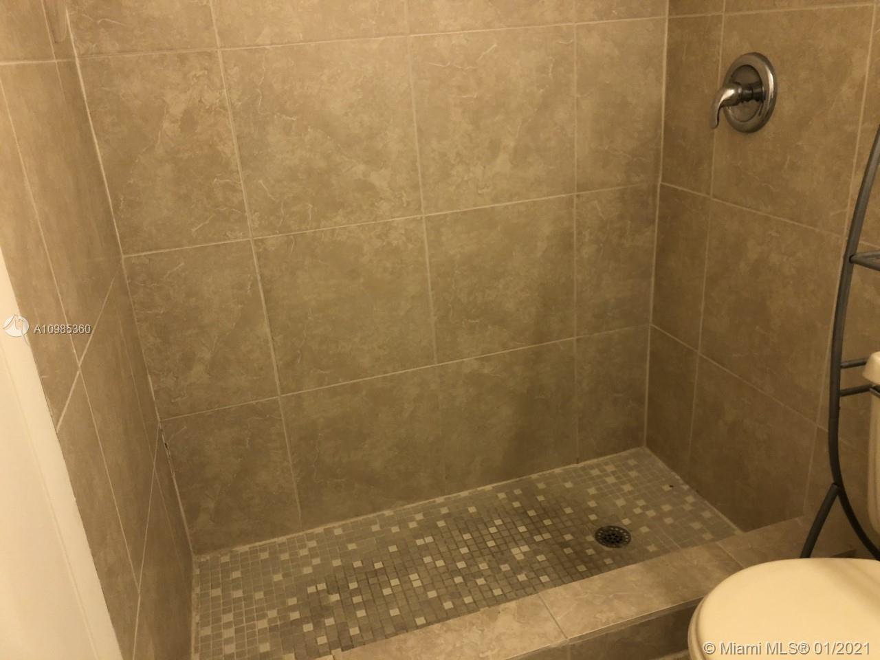 See details / 2541 sq. ft. $ 2021-01-18 0 Photo