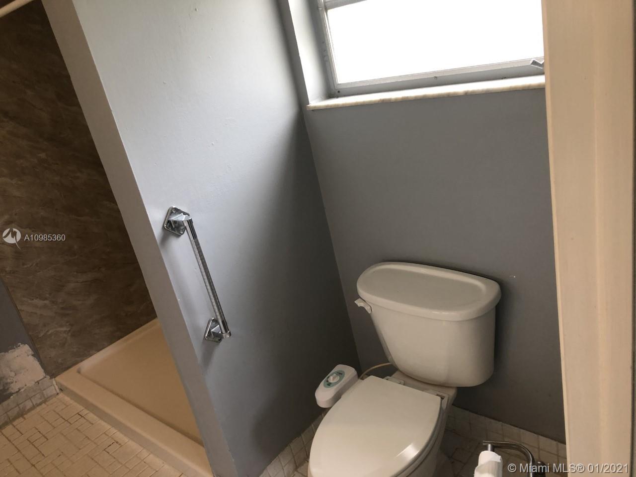 See details / 2541 sq. ft. $ 2021-01-18 0 Photo