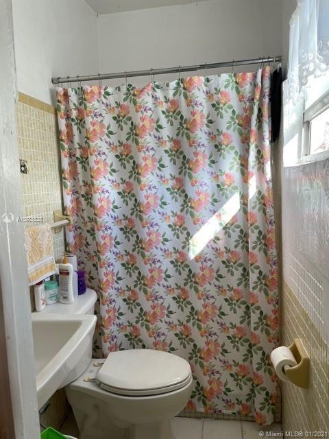 See details / 2875 sq. ft. $ 2021-01-19 0 Photo