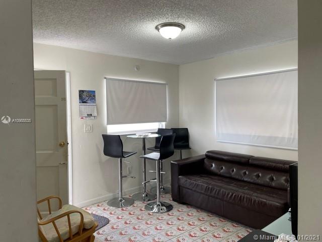 See details / 2875 sq. ft. $ 2021-01-19 0 Photo