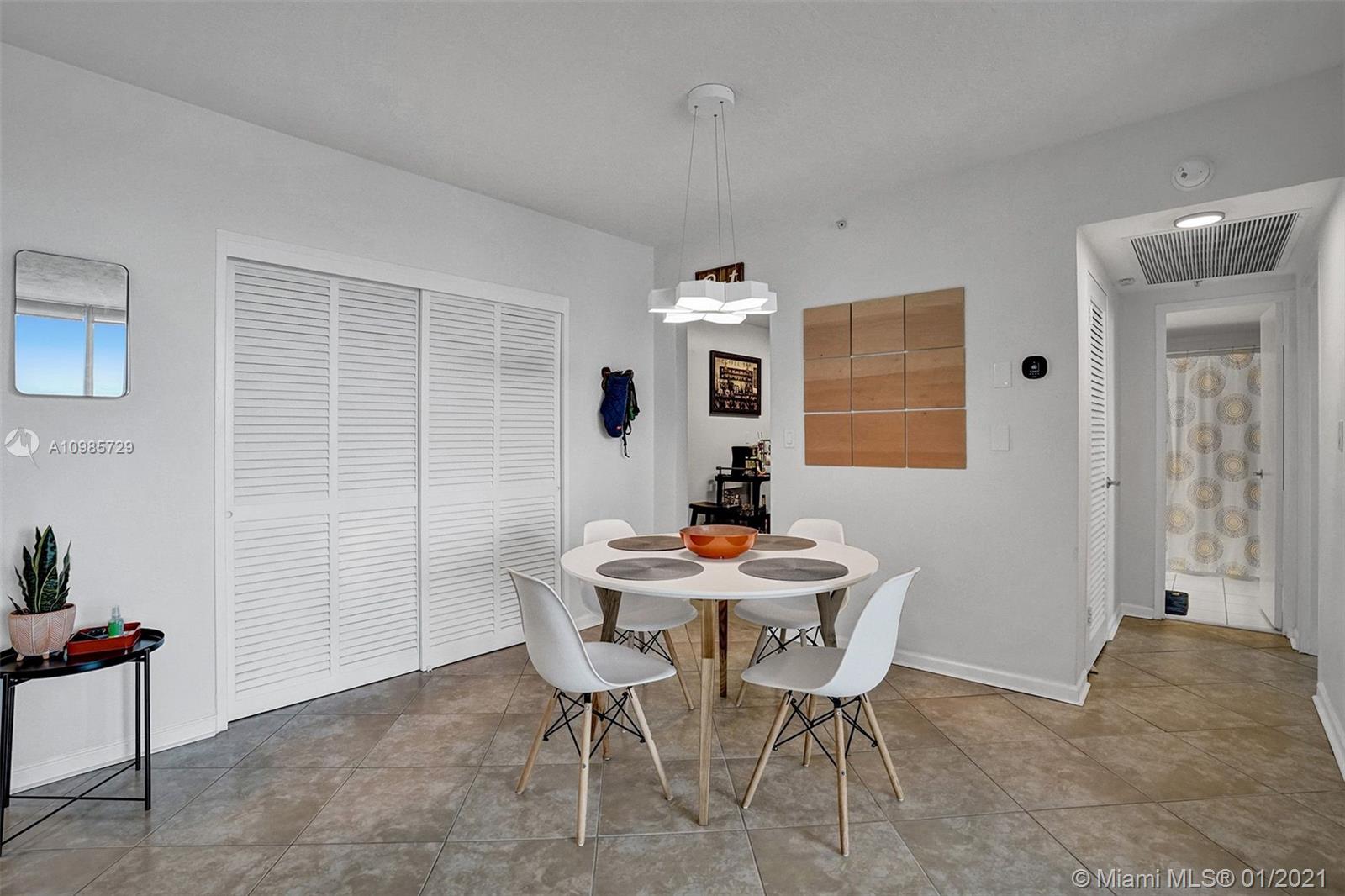 Photo of 3001 Ocean Dr #1037, Hollywood, Florida, 33019 -
