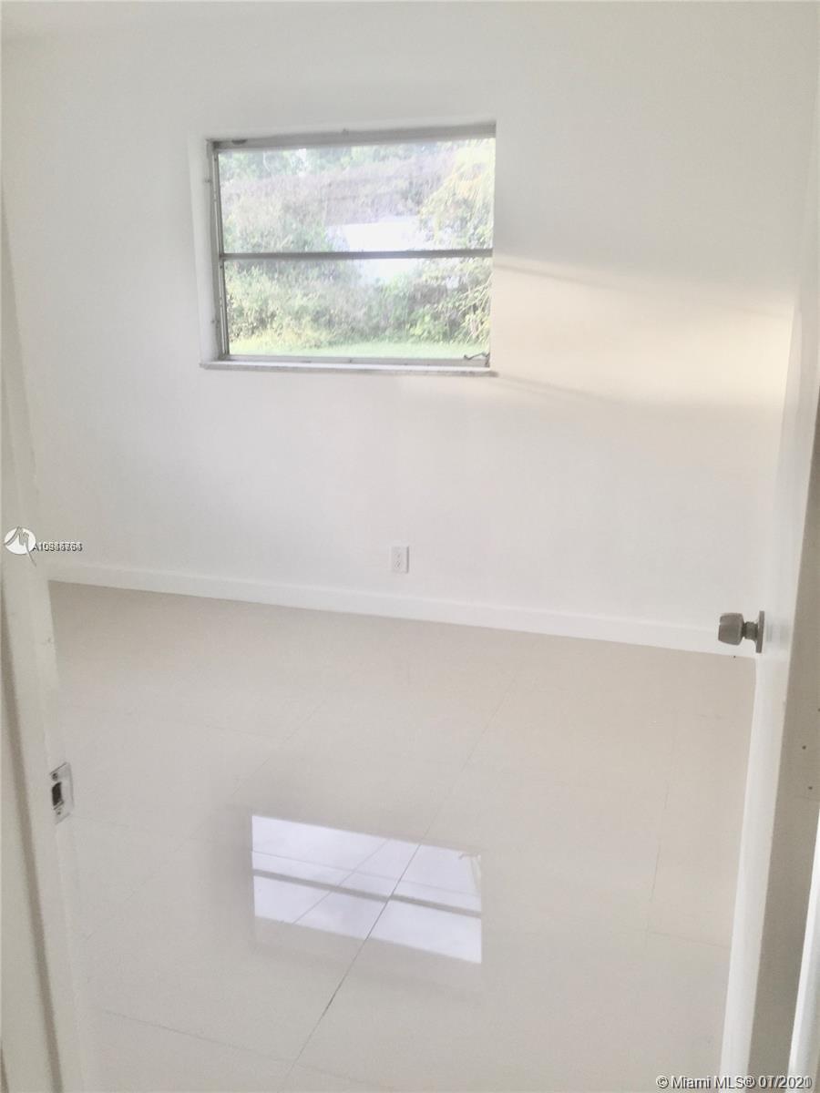 See details / 2067 sq. ft. $ 2021-01-19 0 Photo