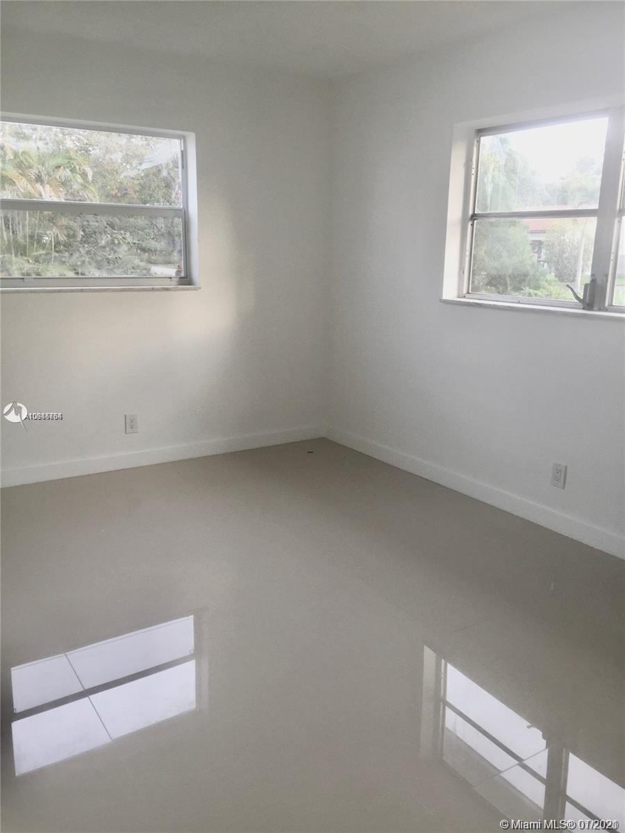See details / 2067 sq. ft. $ 2021-01-19 0 Photo