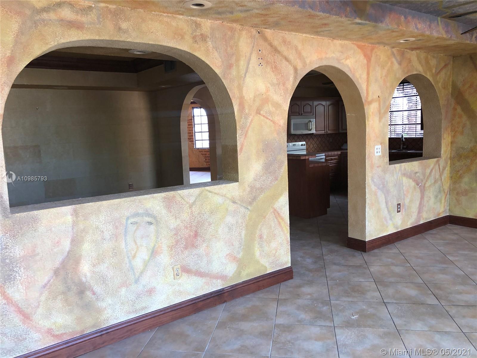 See details / 6246 sq. ft. $ 2021-02-26 0 Photo