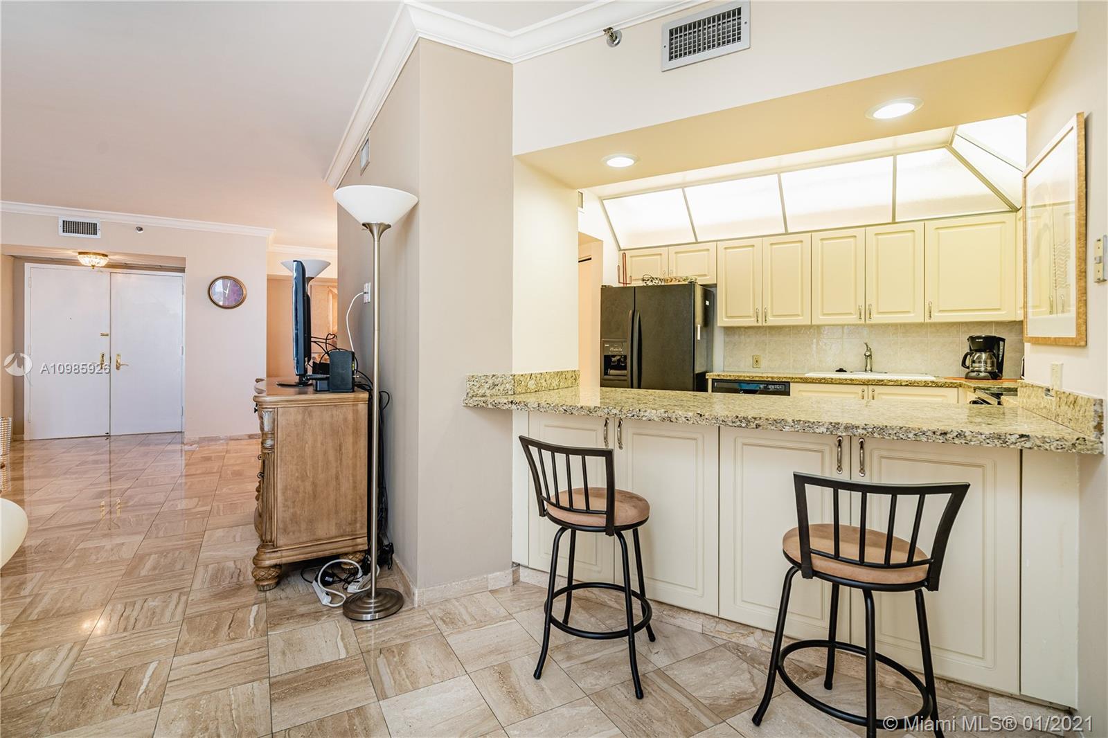 Photo of 20281 Country Club Dr #1910, Aventura, Florida, 33180 -