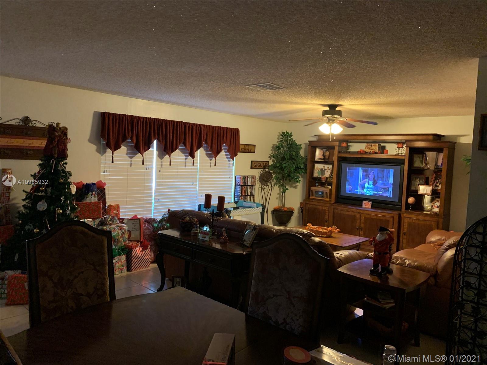 See details / 4896 sq. ft. $ 2021-01-19 0 Photo