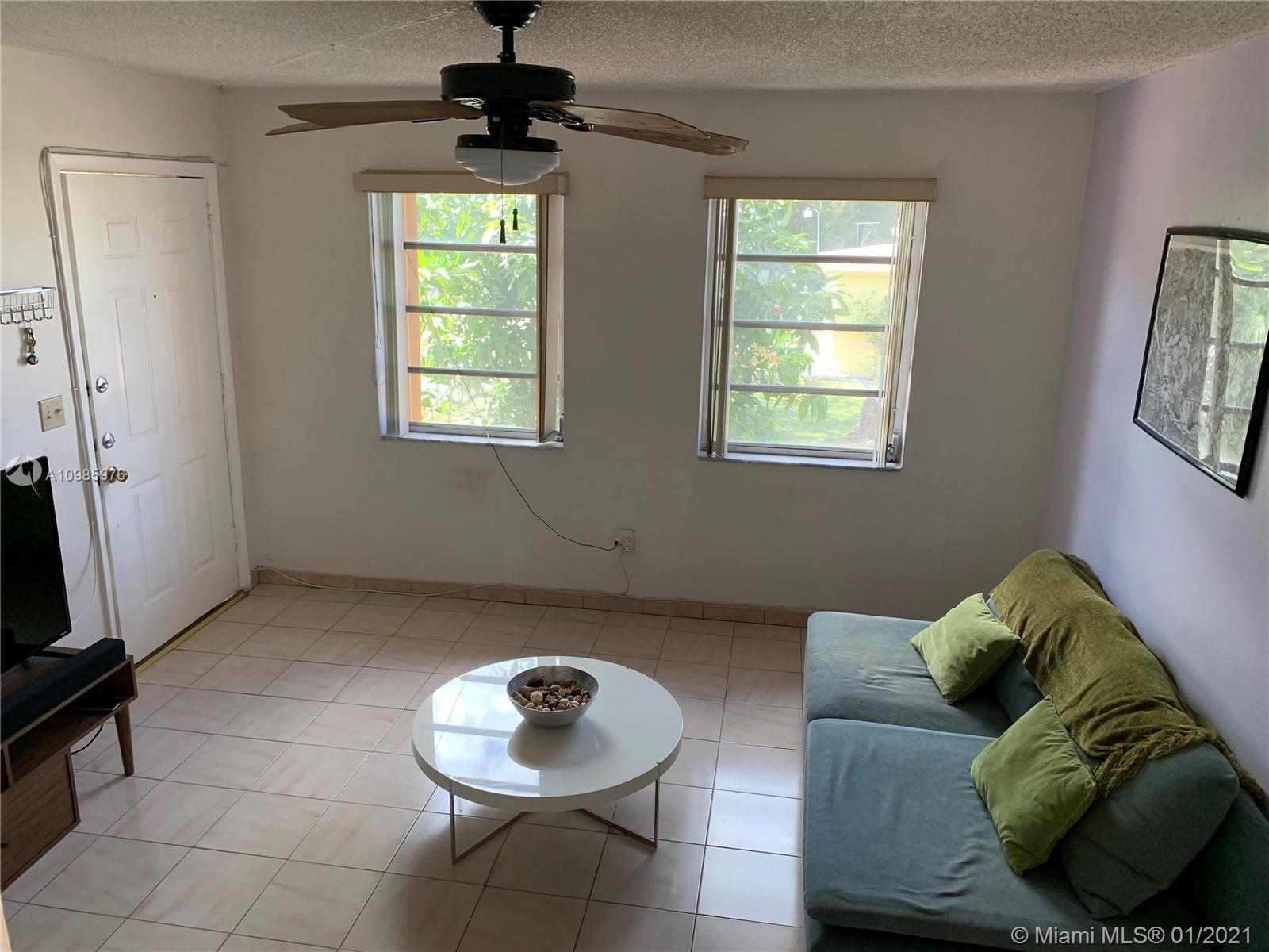 See details / 2406 sq. ft. $ 2021-01-19 0 Photo