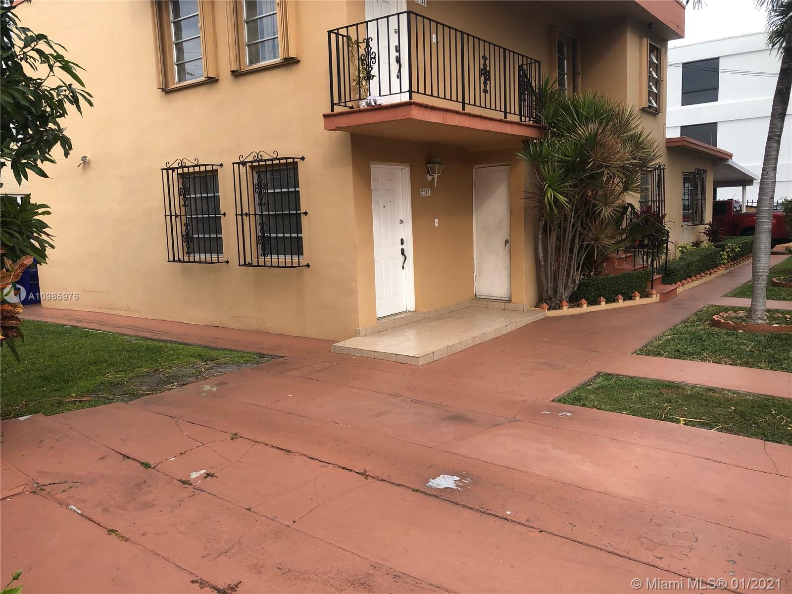 See details / 2406 sq. ft. $ 2021-01-19 0 Photo