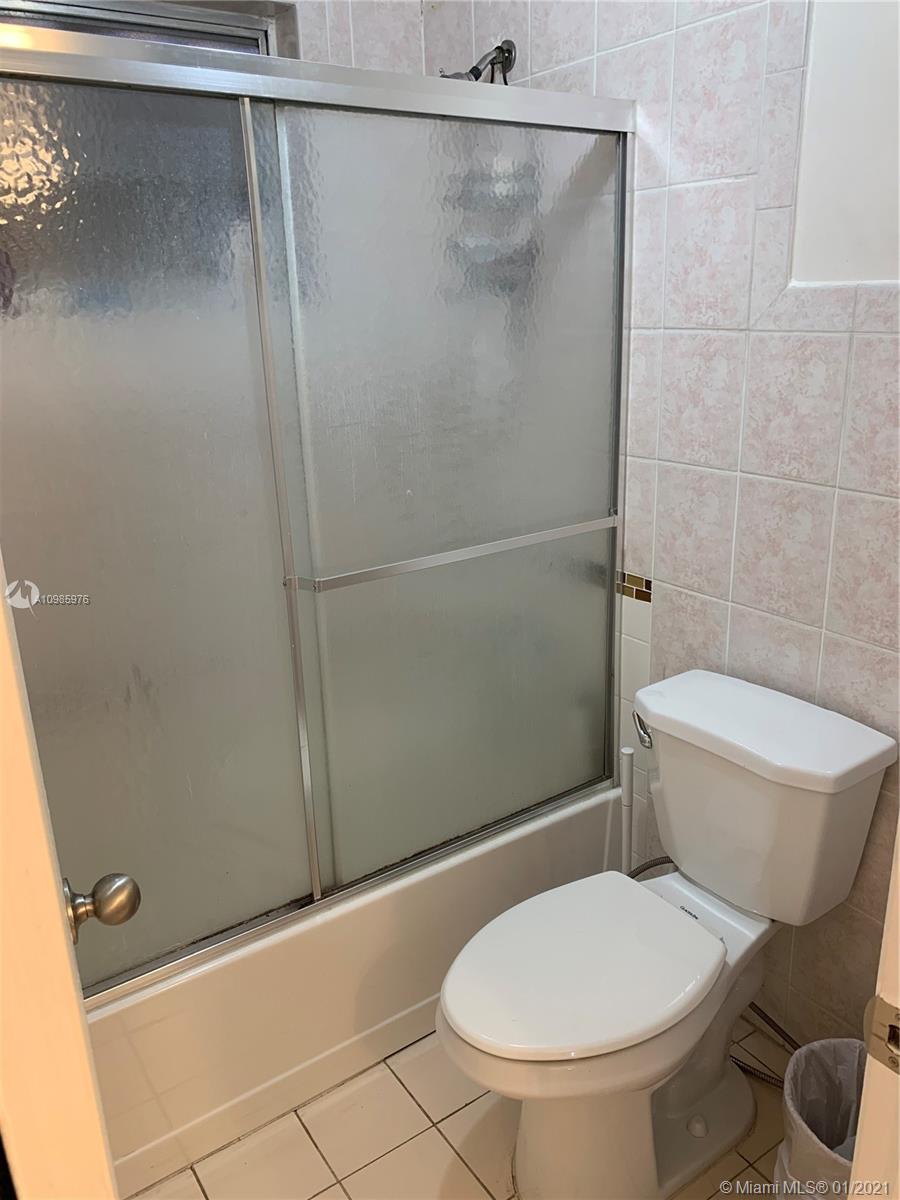 See details / 2406 sq. ft. $ 2021-01-19 0 Photo