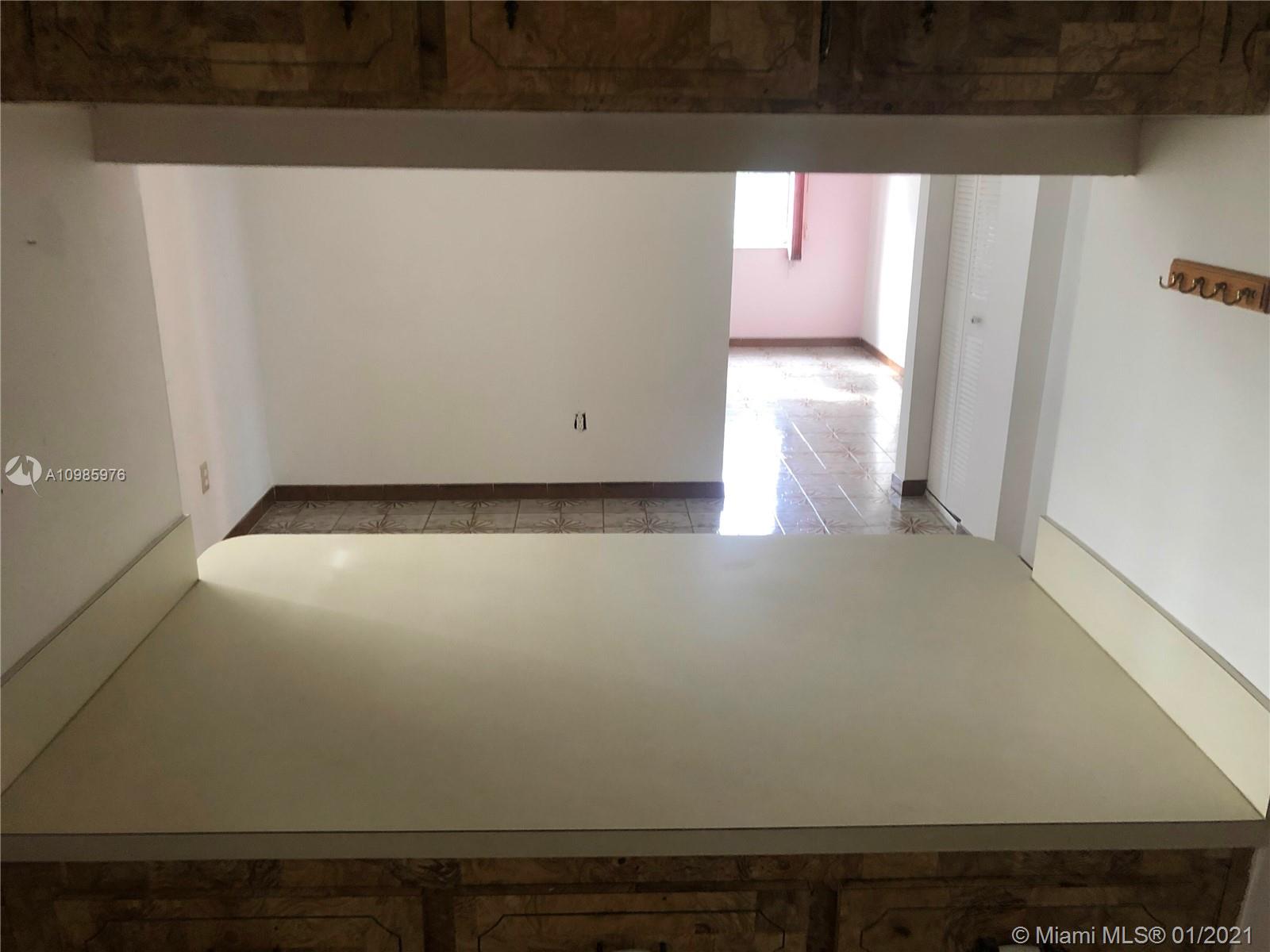 See details / 2406 sq. ft. $ 2021-01-19 0 Photo